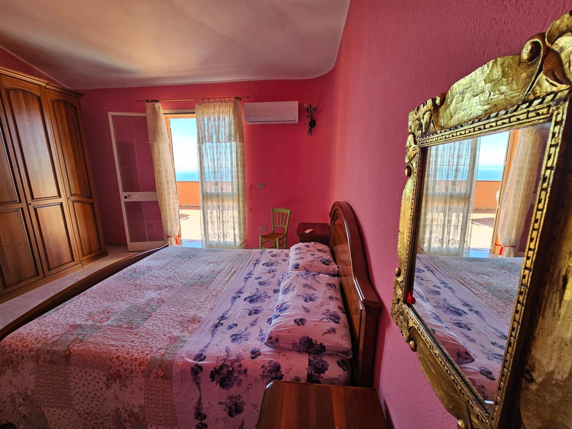 Casa Con Magnifica Vista Mare